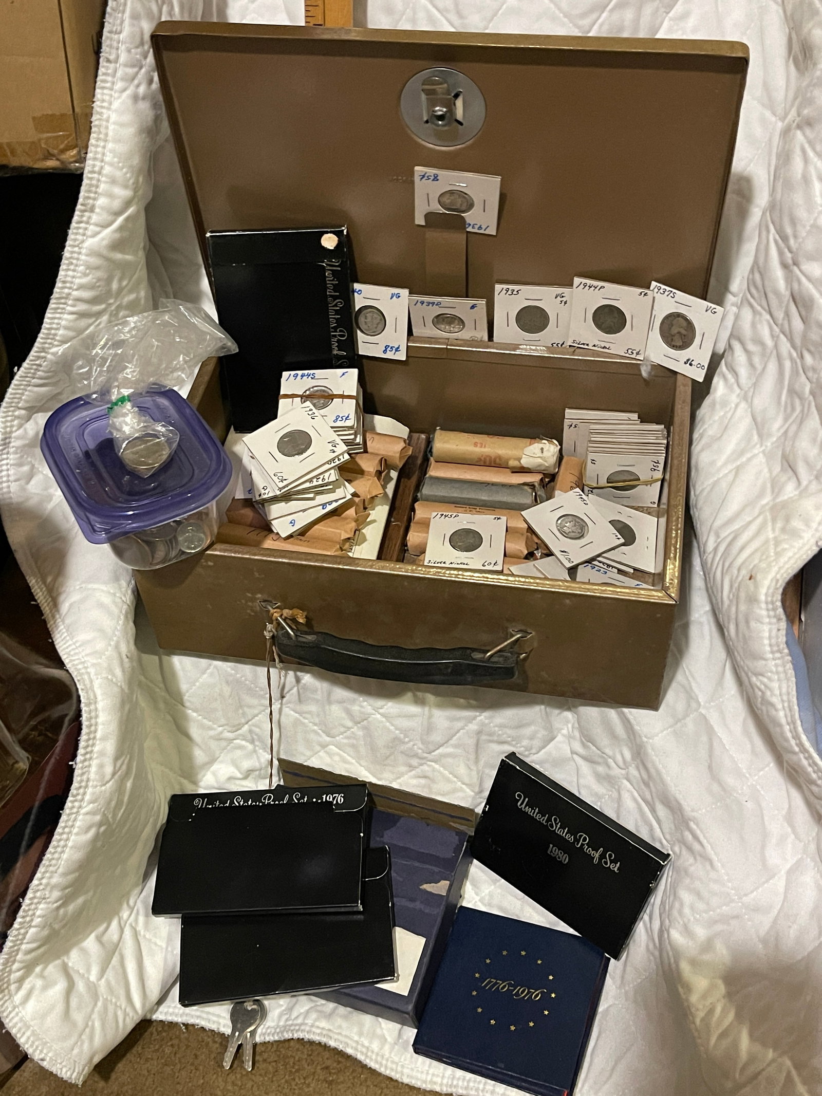 Coin Collection Strongbox: description