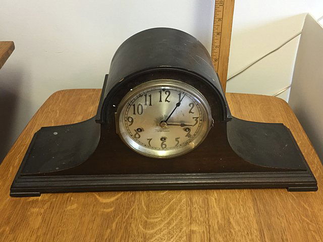 Seth Thomas Mantel Clock (1 of 2)