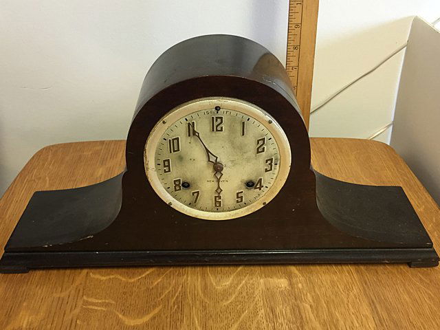 New Haven Mantel Clock (1 of 2)