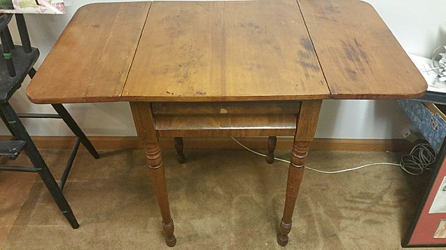 Drop Leaf Work Table: Drop leaf work table