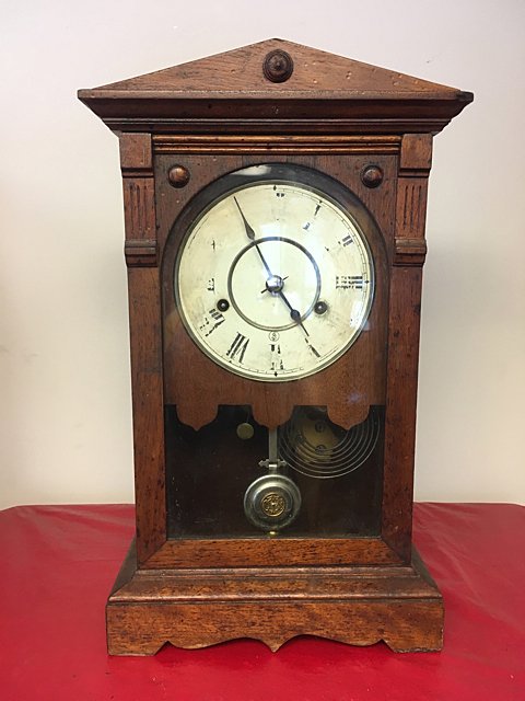 Seth Thomas Shelf Clock (1 of 8)