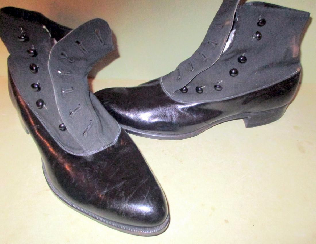 Pair of Early 20th Century Button Up Shoes (1 of 1)