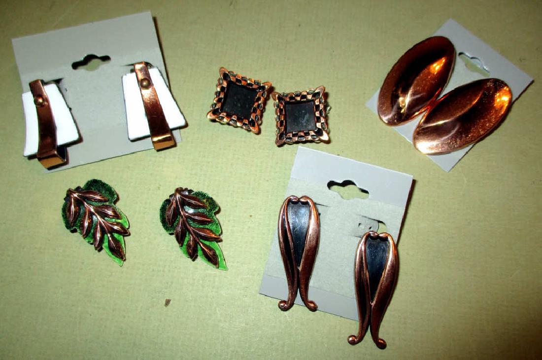 Lot on Renior Vintage Copper Toned Earrings (1 of 1)