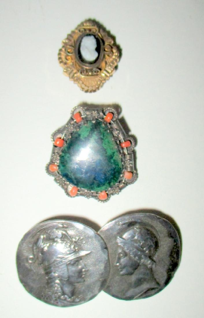 Three Pieces Vintage Jewelry (1 of 2)