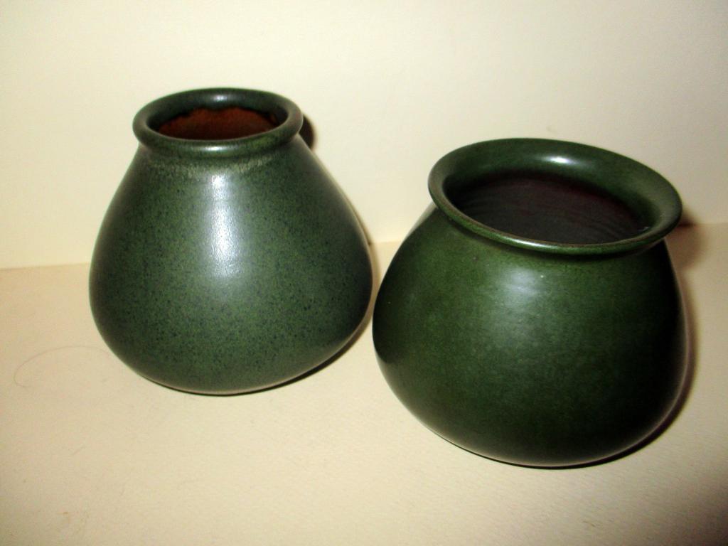 Two Marblehead Pottery Vases (1 of 2)