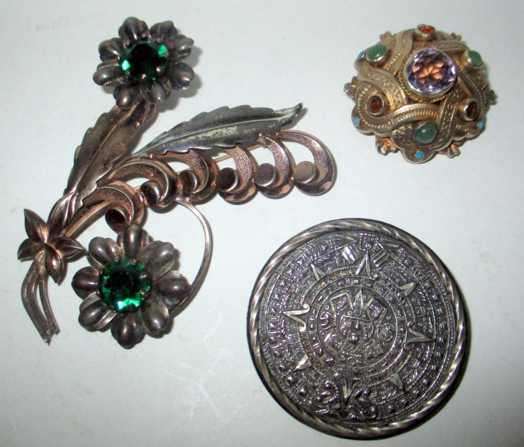 Lot of Silver Jewelry (1 of 2)