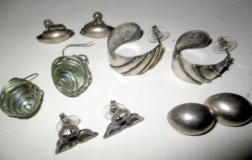Five Pair of Vintage Sterling Earrings (1 of 1)