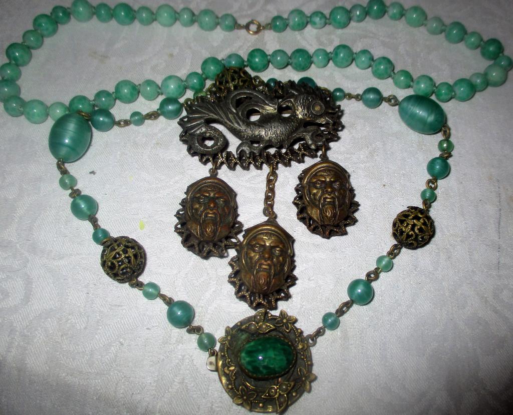Lot of Japanese Costume Jewelry (1 of 2)