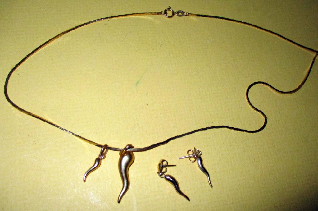 Italian 14K Gold Good Luck Charms & Earrings (1 of 1)