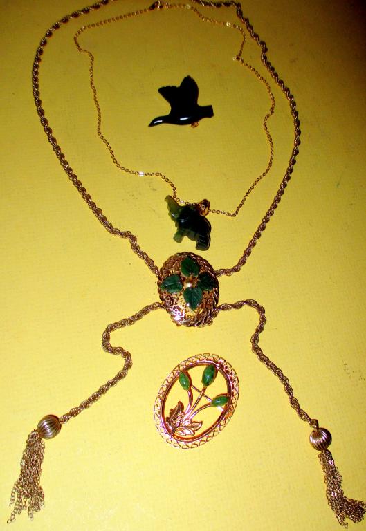 Lot of Jade and Gold Filled Jewelry (1 of 2)