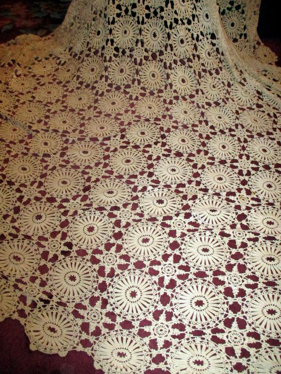 Hand Crotchet Bed Coverlet 19th C. (1 of 3)