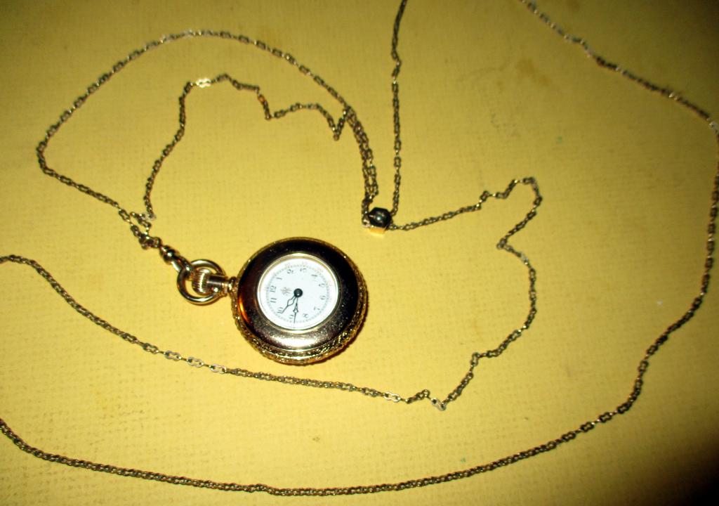 Lady's Victorian Slide Chain Watch (1 of 3)