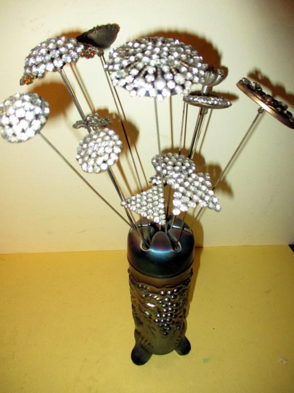 Lot of Vintage Rhinestones Hat Pins (1 of 4)