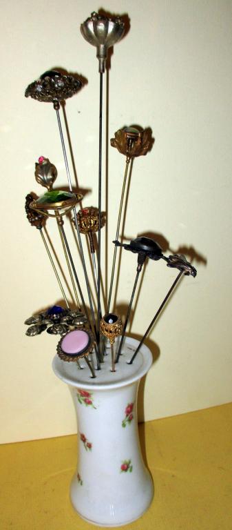 Lot of Vintage Jeweled Hat Pins (1 of 2)