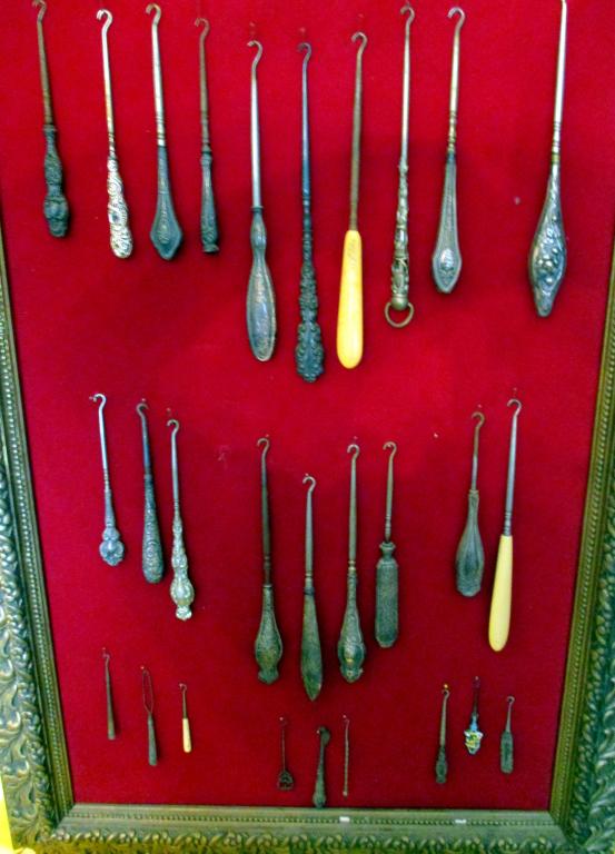 Collection Of Vintage Button Hooks (1 of 2)