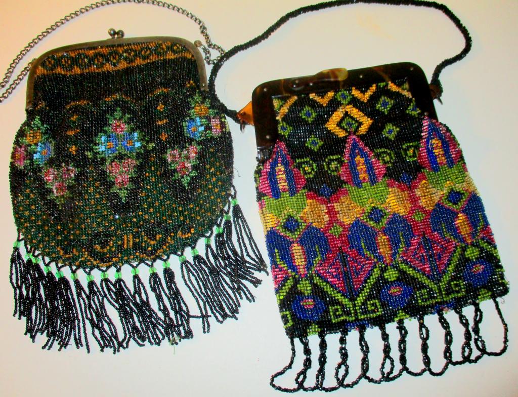 Two Vintage Beaded Purses (1 of 3)