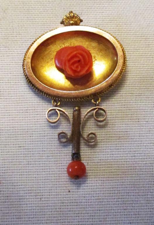 Victorian 14K Gold Brooch Set with Coral (1 of 2)