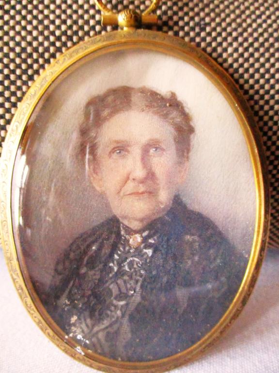Miniature Painting of a Lady: Lot Consists of a Miniature Painting of an Elderly Lady. Oval Format, Approximate Size 4" inches by 3" inches. In Good Condition, Not Signed.