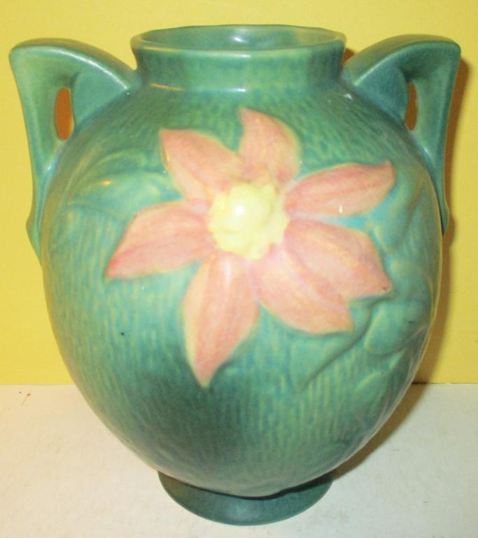 Roseville Vase With Clematis Floral Motif Auction