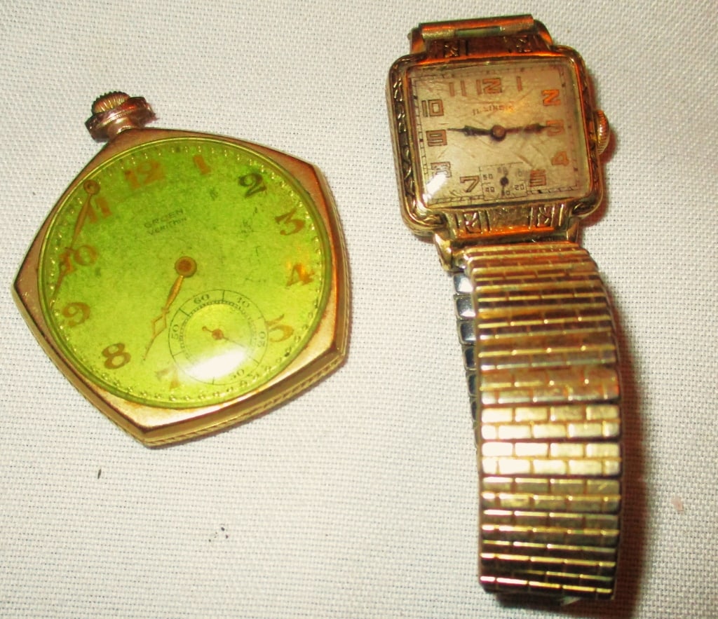 Two Vintage Men's Watches Auction