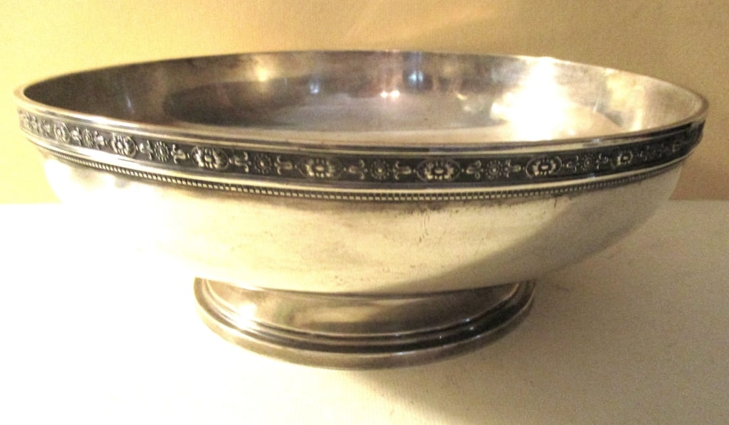 Large Sterling Fruit Bowl (1 of 4)
