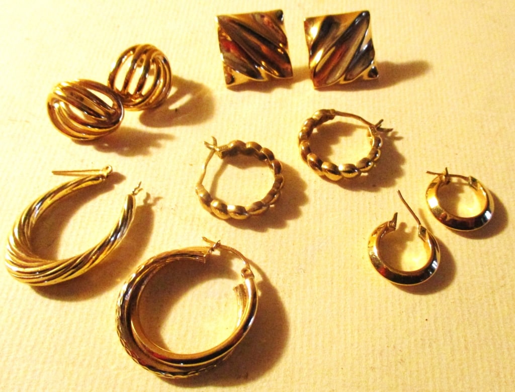 Miscellaneous Gold and Gold Filled Items (1 of 1)