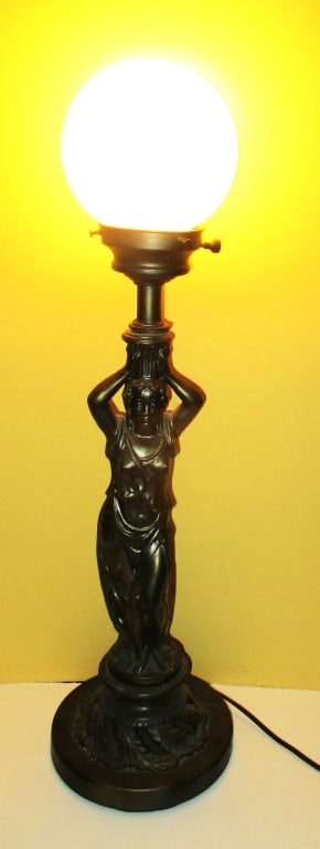 Victorian Lamp - 2