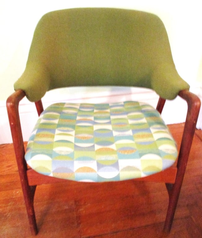 Danish Mid Century Chair: Lot Consists of a Danish Teak Framed Lounge Chair With Original Upholstery. It is Designed by Relling for Westnofa. The is a Minor Wear on One Arm. It is in Fair to Good Condition. Winning Bidder is R