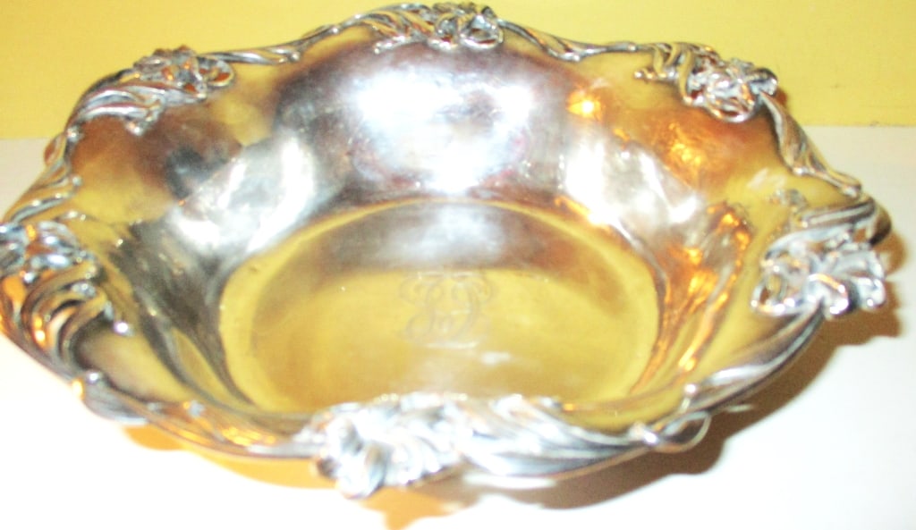 Art Noveau Sterling Bowl (1 of 2)