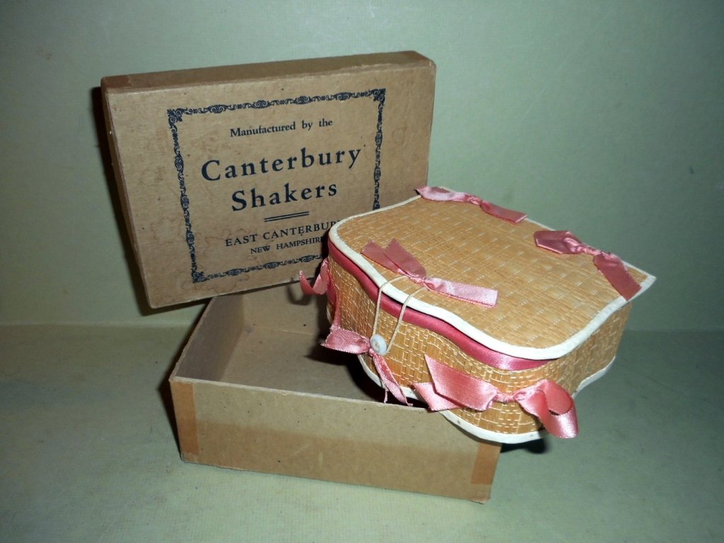 Shaker Basket Weave Sewing Box (1 of 3)