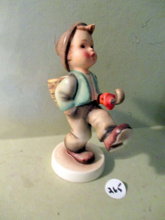 The Globe Trotter (1 of 3)