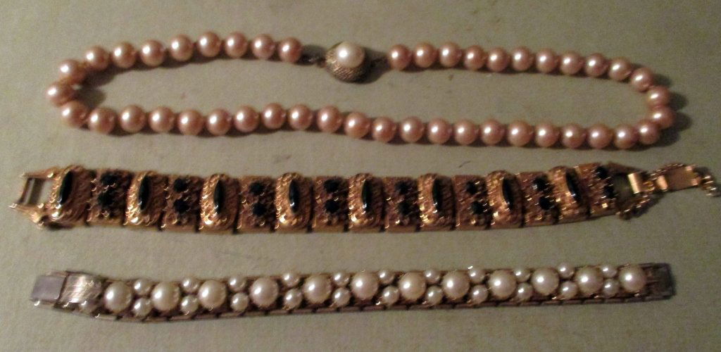 Three piece lot of Vintage Costume Jewelry (1 of 1)