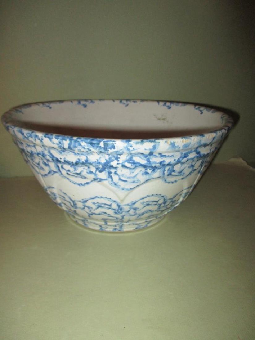 Large Sponge Ware Mixing Bowl (1 of 2)
