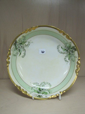 Limoges 10 bowl w/HP bleeding hearts. Artist signe: Limoges 10 bowl w/HP bleeding hearts. Artist signed"
