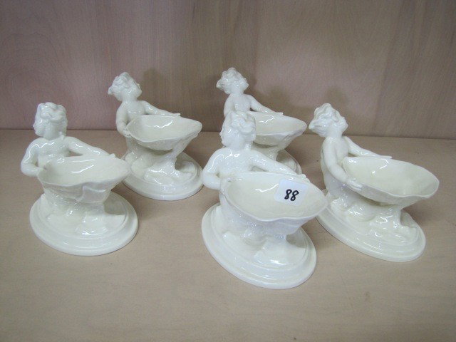 Set of 5 cream ware Royal Worcester Oyster boys: Set of 5 cream ware Royal Worcester Oyster boys
