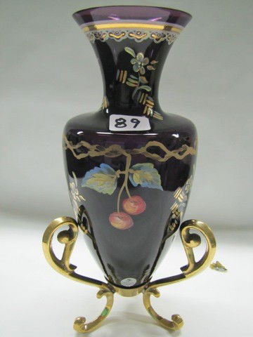 10" HP vase in tri-pod-(Amphora): 10" HP vase in tri-pod-(Amphora)