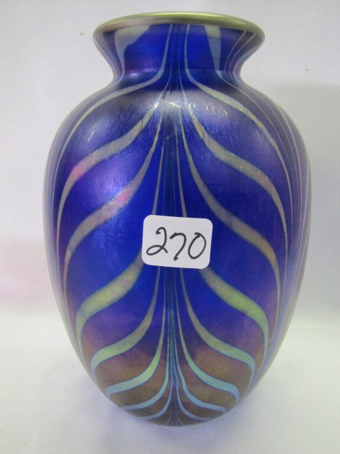 Dave Fetty 8.5" pulled feather vase: Dave Fetty 8.5" pulled feather vase