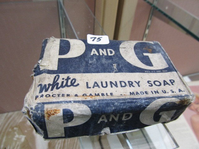 P&G White Laundry Soap, still in original wrapping : P&G White Laundry Soap, still in original wrapping . Nice Piece of early advertising.