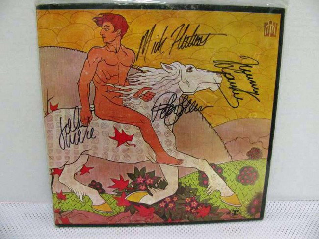 Fleetwood Mac Autographed Record Album ~ COA ~ Mick: Fleetwood Mac Autographed Record Album ~ COA ~ Mick Fleetwood, John McVie, Jeremy Spencer, Peter Green