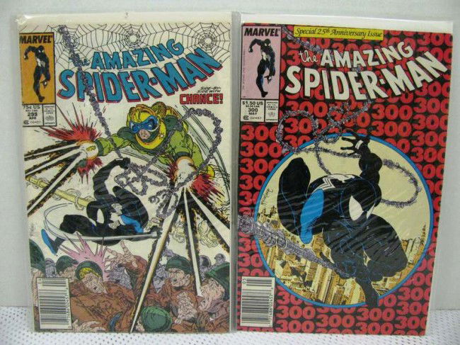 2 Issues ~ Marvel ~ Amazing Spider-Man Comic Books: 2 Issues ~ Marvel ~ Amazing Spider-Man Comic Books #'s 299, 300 ~ Todd McFarlane Art ~ Venom Cameo & 1st Appearance