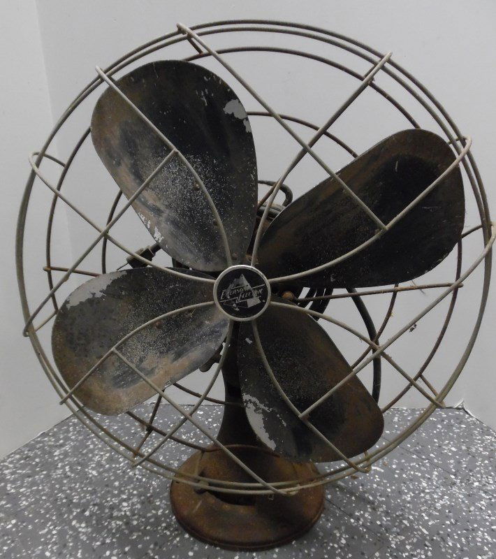 Vintage Variable Speed Emerson Electric Table Fan (1 of 9)