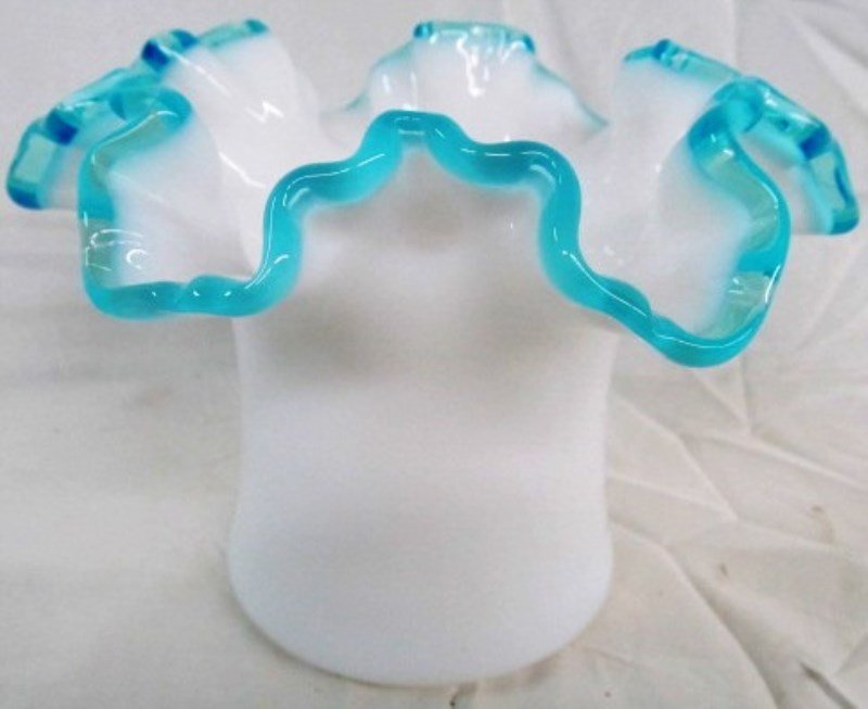 Fenton Blue Crest Ruffled Vase (1 of 2)