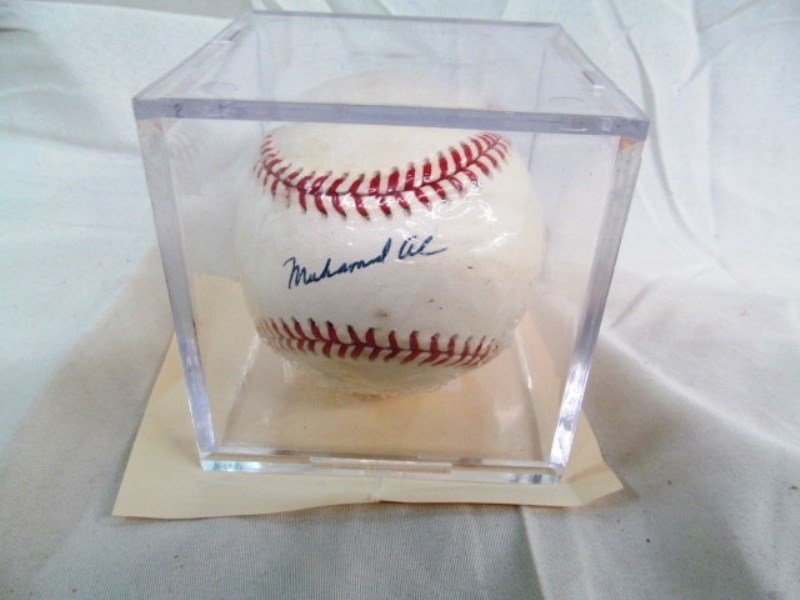 Muhammad Ali Autographed Baseball: Muhammad Ali Autographed Baseball