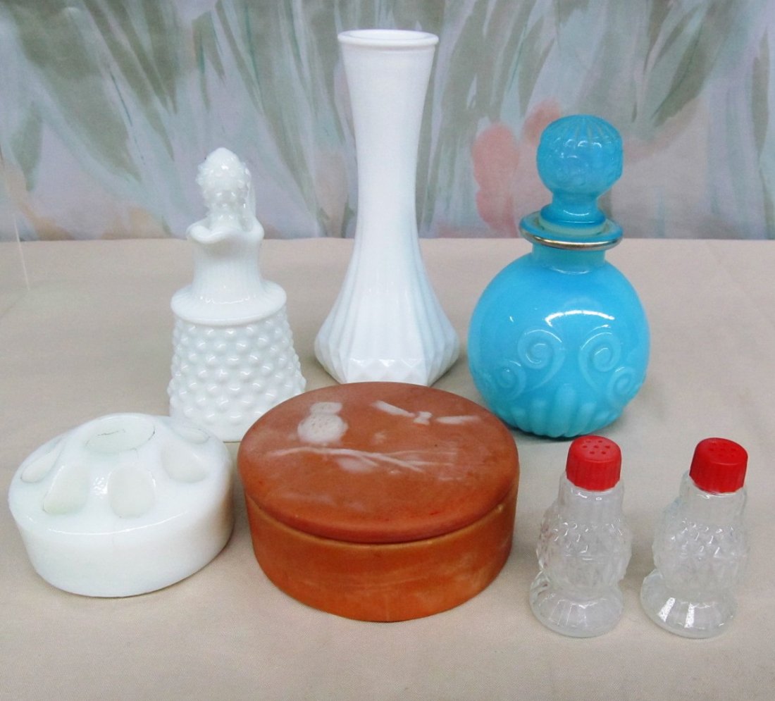 Misc. Lot of 6 Pieces of Glass ~ Perfume ~ Trinket Box (1 of 10)