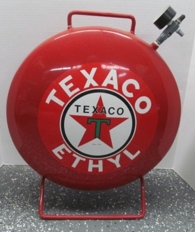 Large Red Heavy TEXACO Air Tank (1 of 6)