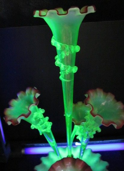 Vintage 3 Color Uranium Glass Epergne. Epergne Has (1 of 10)