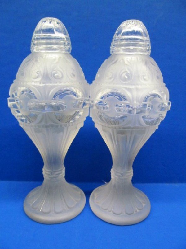 Lalique Salt & Pepper Shakers ~ 5 1/2" Tall (1 of 10)