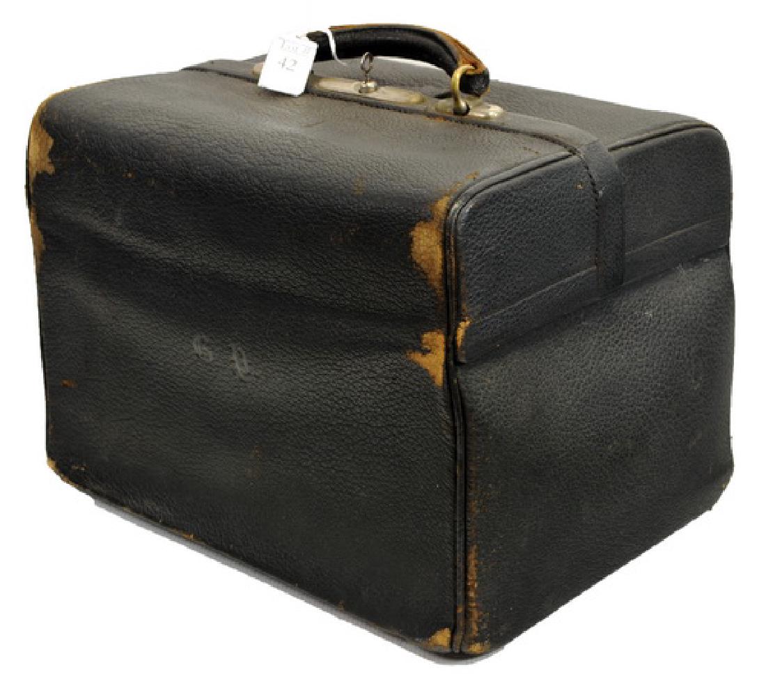Antique British Leather Doctors Bag: Marked Jh Buckingham Palace Road