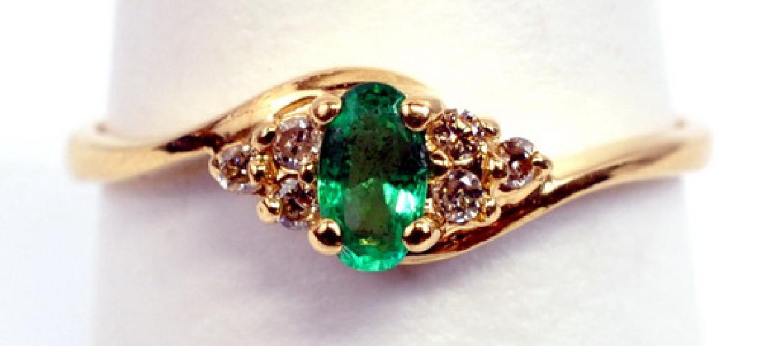 Ladies 14k Yellow Gold Emerald & Diamond Ring (1 of 3)