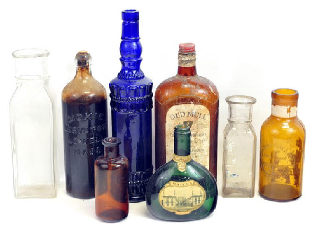 Two Boxes Of Antique Bottles: Moxie With Paper Label Empty, Moxie Nerve Food Bottle Full, Old Mule Whiskey, Hood, John Bird Company Rockland Maine, Gardiner Bottling Mainesimpson Spring Co Bottle Moxie